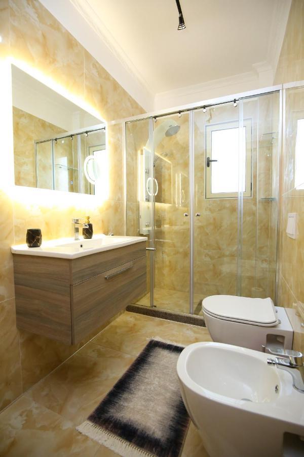 Tafa Deluxe Apartment Vlorë Εξωτερικό φωτογραφία