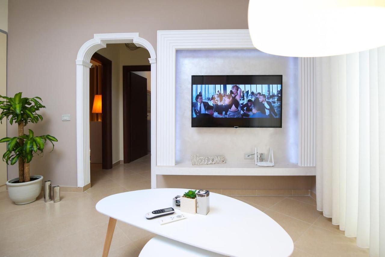 Tafa Deluxe Apartment Vlorë Εξωτερικό φωτογραφία