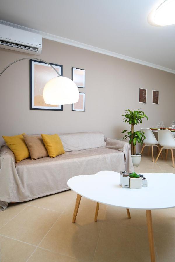 Tafa Deluxe Apartment Vlorë Εξωτερικό φωτογραφία